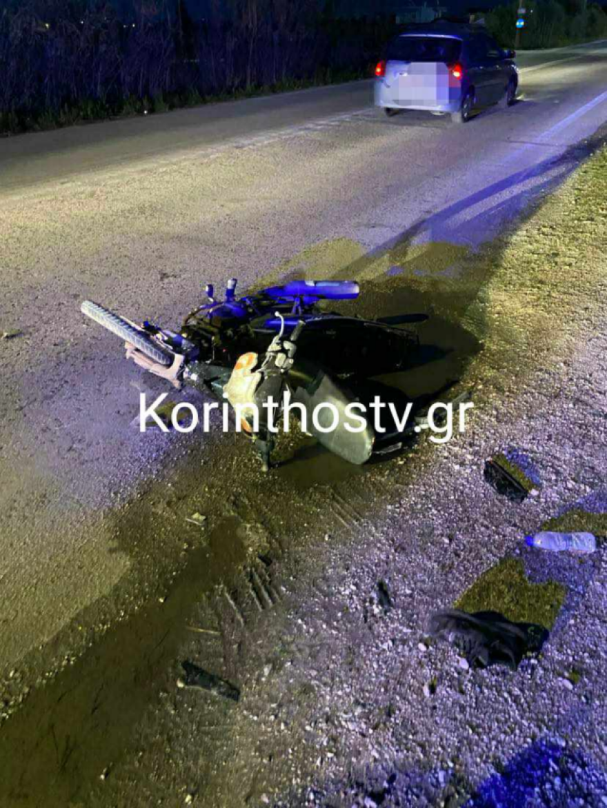 Σύγκρουση ΙΧ-μηχανής στην παλαιά Εθνική Κορίνθου-Πατρών - Στο νοσοκομείο δύο τραυματίες 