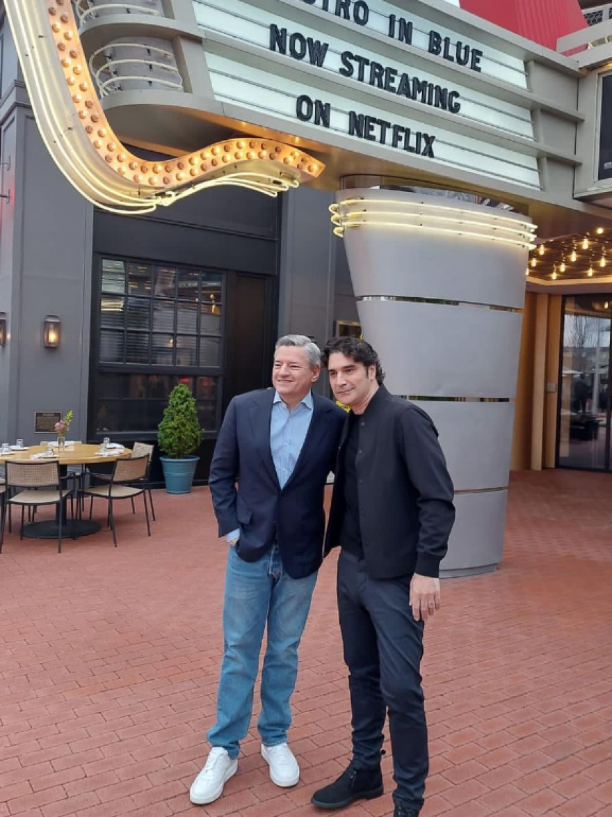 Χριστόφορος Παπακαλιάτης: Ευχαρίστησε δημόσια τον Τεντ Σαράντος του Netflix για το Maestro