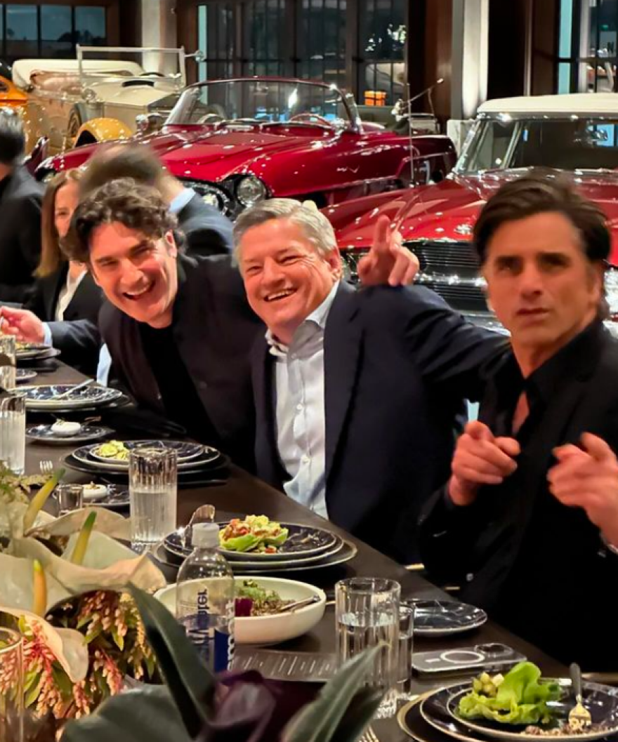 Χριστόφορος Παπακαλιάτης: Ευχαρίστησε δημόσια τον Τεντ Σαράντος του Netflix για το Maestro