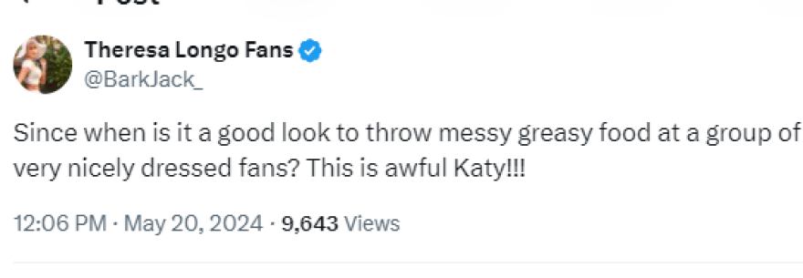 Κέιτι Πέρι: Το βίντεο που εκνεύρισε τους φαν της - Πέταξε ένα κομμάτι πίτσα στο πλήθος