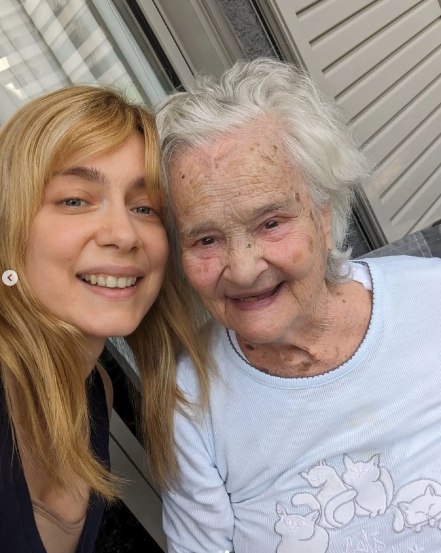 Ντάνη Γιαννακοπούλου: Η τρυφερή ανάρτηση με τη γιαγιά και τη νεογέννητη κόρη της