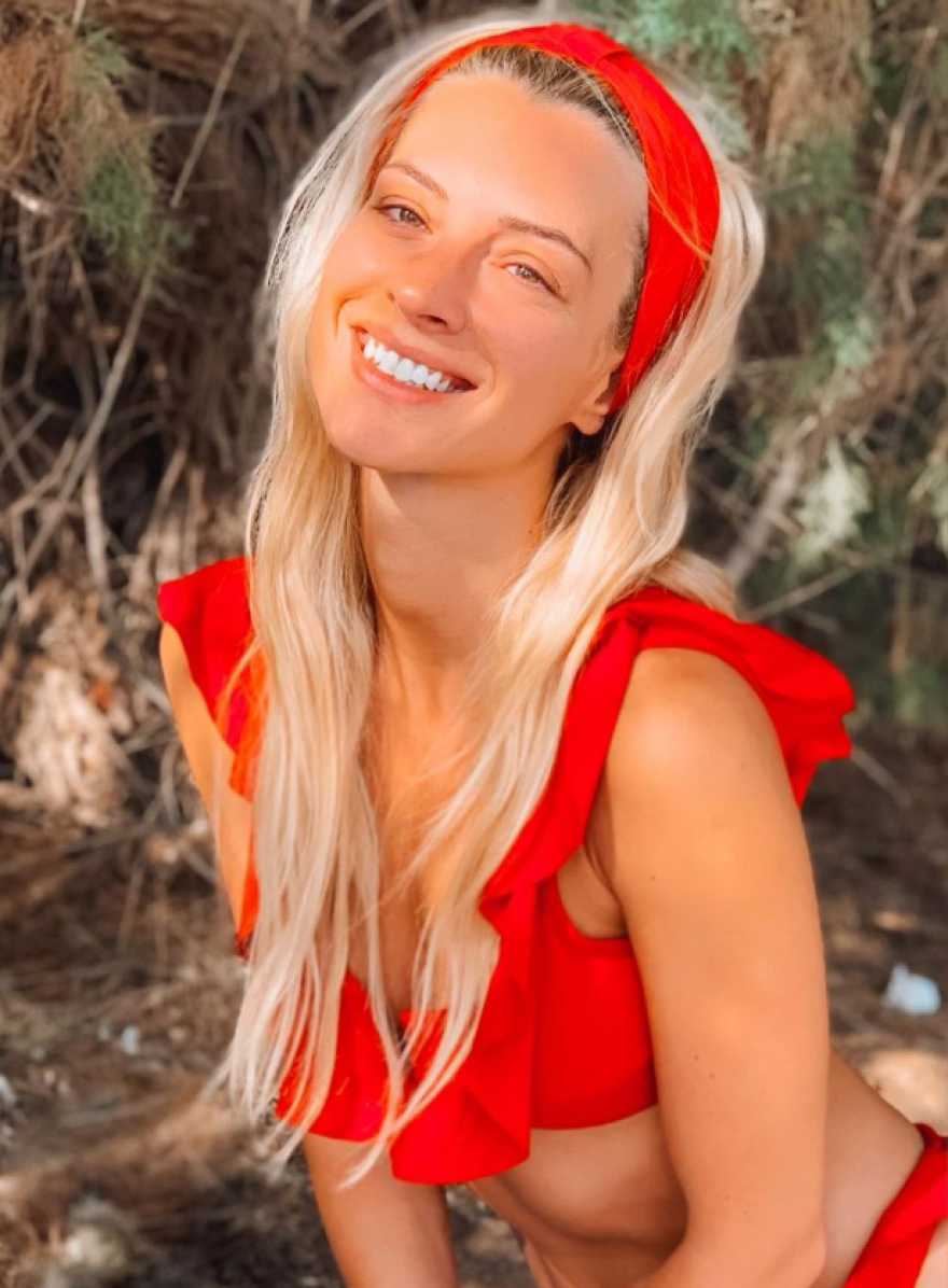 Κώστας Καραφώτης - Κάτια Μάνου: Ο πρώτος χορός των νεόνυμφων - Δείτε το βίντεο