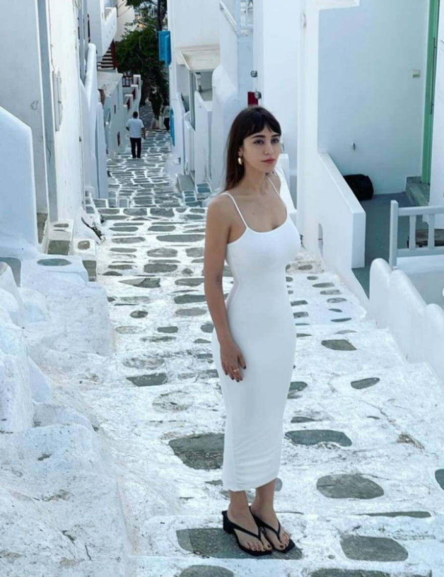 Μπεν Άφλεκ: Στη Μύκονο ο αδερφός του με την Κέιλι Κόουαν - Δείτε βίντεο και φωτογραφίες