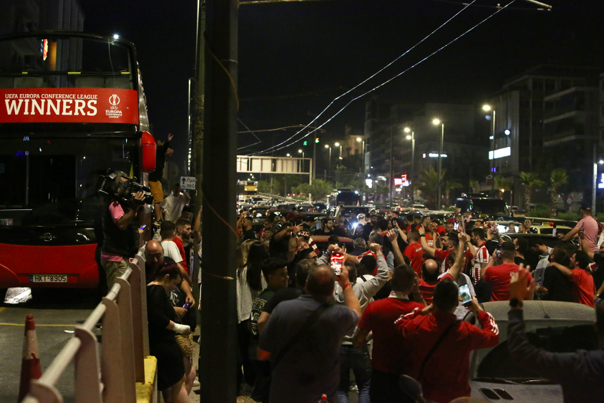 Ολυμπιακός: Δείτε τι έγινε στον Πειραιά τη στιγμή που έκανε το 1-0 με τη Φιορεντίνα