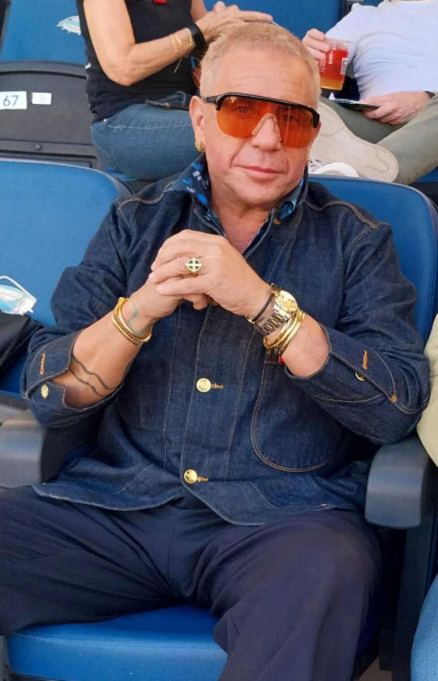 Γιώργος Μαζωνάκης: Φωτογραφήθηκε με τον... σωσία του, Τιλ Λίντεμαν