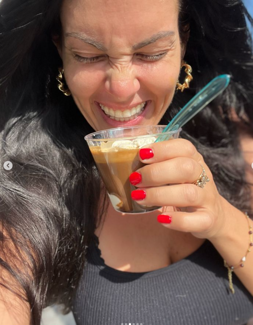 Μαρία Κορινθίου: Ποζάρει από την παραλία Μανχάταν στην Καλιφόρνια