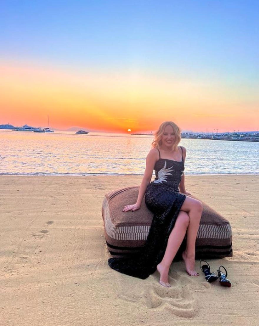 Αθηναϊκή Ριβιέρα: Τα... μυστήρια με τον Μπέζος, ο Λίαμ, η Κάιλι και η Κιμ