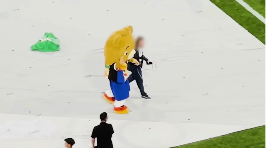 Euro 2024: Ο YouTuber που εξέθεσε UEFA, διοργανωτές και τα μέτρα ασφαλείας - Δείτε βίντεο