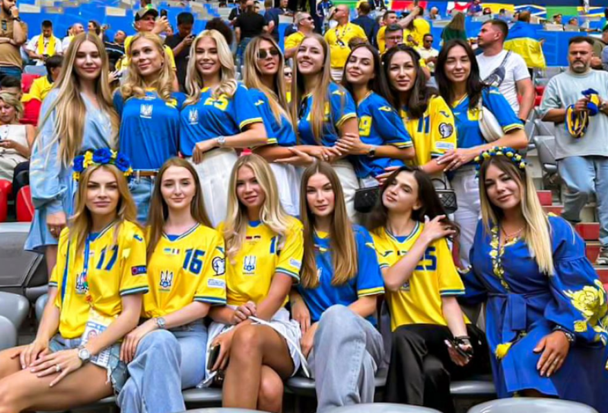 Euro 2024: Κερδίζουν τη μάχη της εξέδρας οι Ουκρανές - Φωτογραφίες 