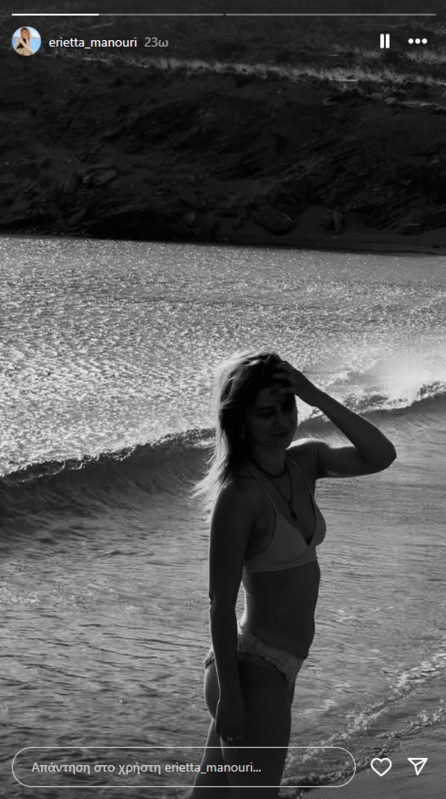Εριέττα Μανούρη: Οι φωτογραφίες από τις διακοπές της στην Τήνο