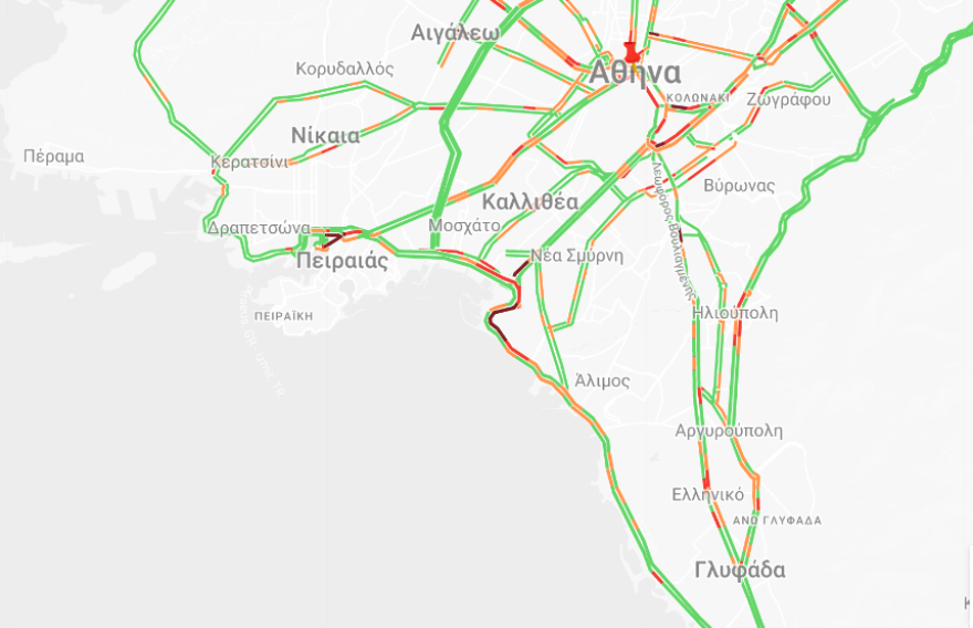 Κίνηση τώρα: Καραμπόλα έξι αυτοκινήτων στη λεωφόρο Ποσειδώνος