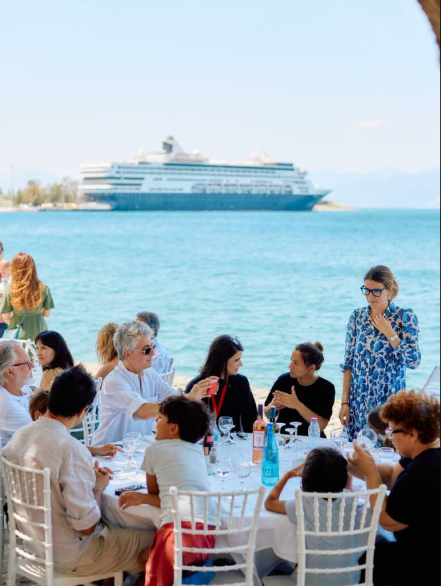 Αλεξάντερ Πέιν - Καρυοφυλλιά Καραμπέτη: Στην Τελετή Λήξης του Κινηματογραφικού Φεστιβάλ Αιγίου