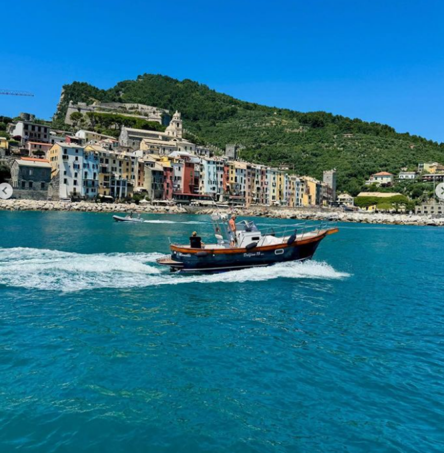 Ντιλέτα Λεότα - Λορίς Κάριους: Διακοπές στην Ιταλία για το νιόπαντρο ζευγάρι - Δείτε φωτογραφίες