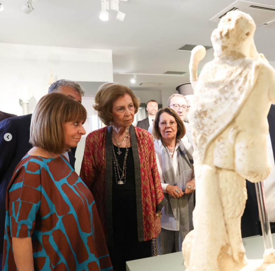 Βασίλισσα Σοφία: Πήγε στη συναυλία του Γιώργου Νταλάρα - Δείτε φωτογραφίες