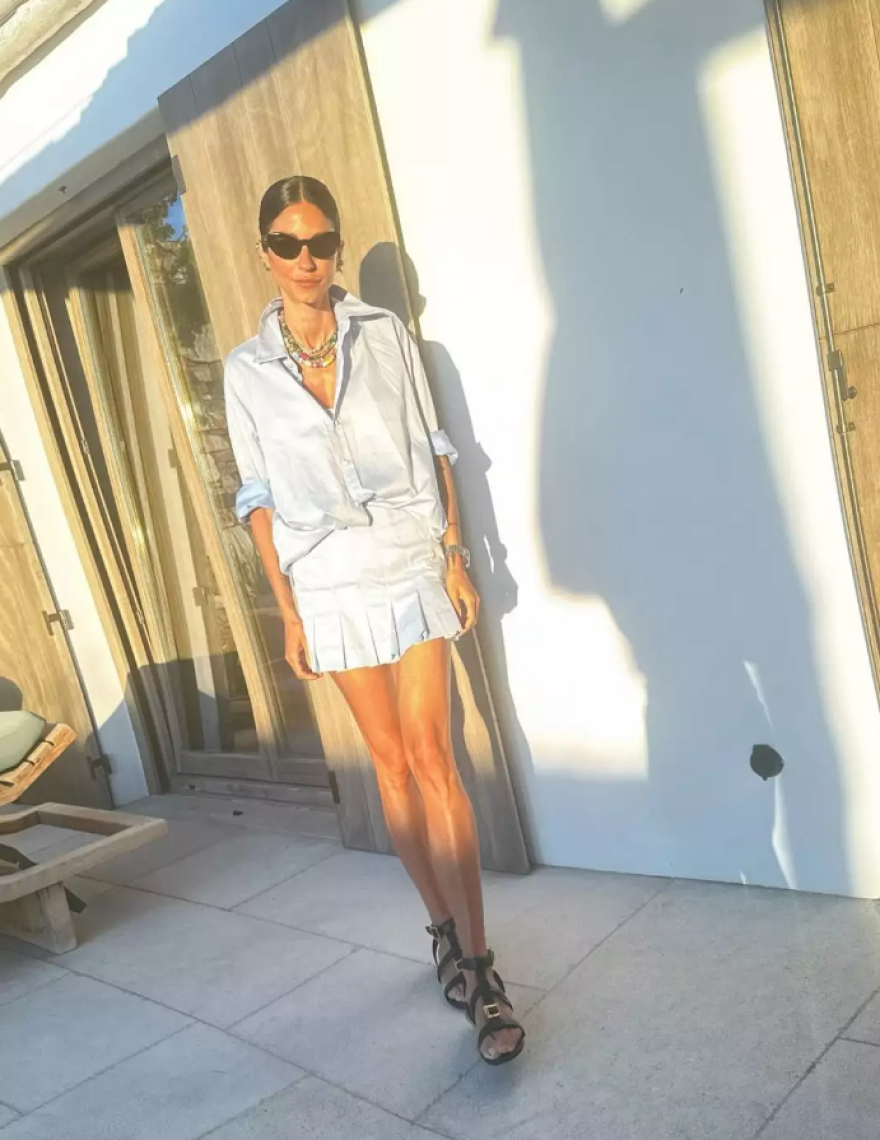 Σοφία Καρβέλα - Θανάσης Πανουργιάς: Για διακοπές στην Αντίπαρο