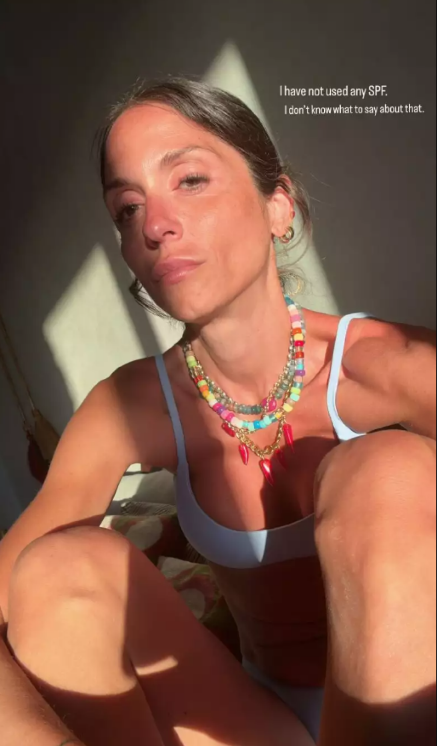 Σοφία Καρβέλα - Θανάσης Πανουργιάς: Για διακοπές στην Αντίπαρο