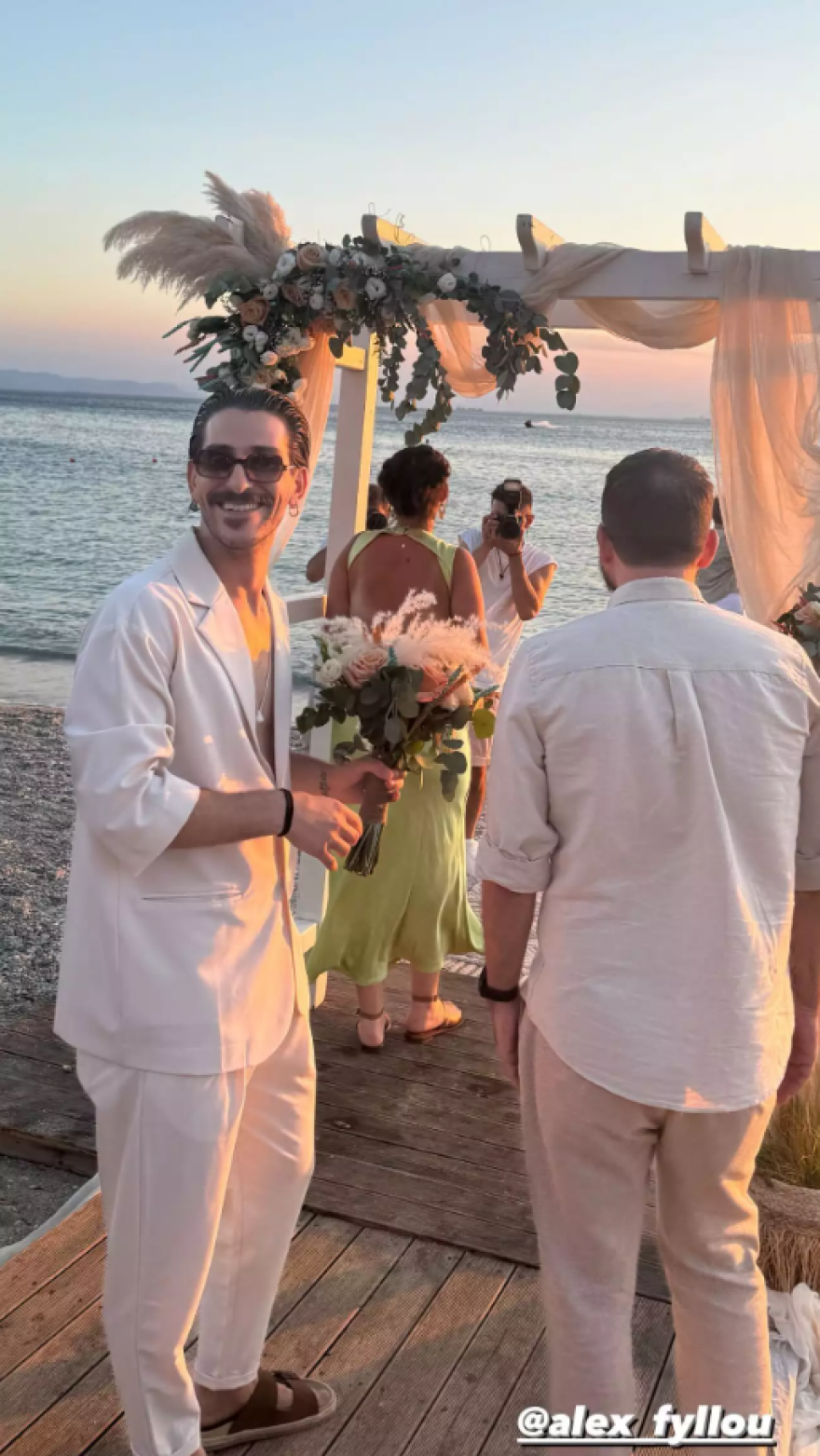 Βέρα Μακρομαρίδου και Αλέξανδρος Παπατριανταφύλλου παντρεύτηκαν ξανά, τρεις μήνες μετά τον πολιτικό τους γάμο