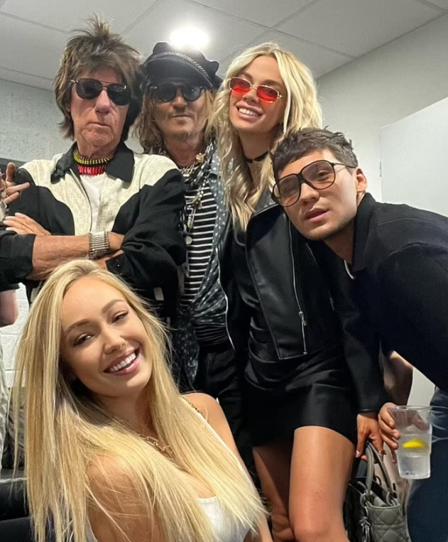 Τζόνι Ντεπ: Με 28χρονο μοντέλο από τη Ρωσία... ξεπερνάει τη θυελλώδη σχέση του με τη Χερντ - Βρίσκονται περιστασιακά, λένε φίλοι του