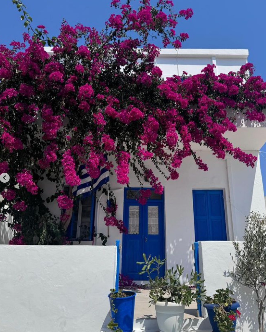 Στέλλα Μακάρτνεϊ: Βρίσκεται στην Ελλάδα και κάνει διακοπές με τη σύζυγο του Σταύρου Νιάρχου, Ντάσα Ζούκοβα