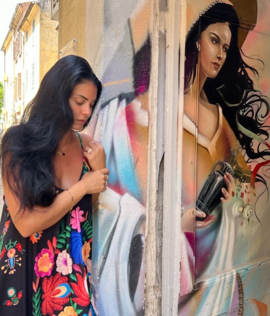 Μαρία Κορινθίου: Συνεχίζει τις διακοπές της στη Γαλλία - Η βόλτα της στη Μασσαλία