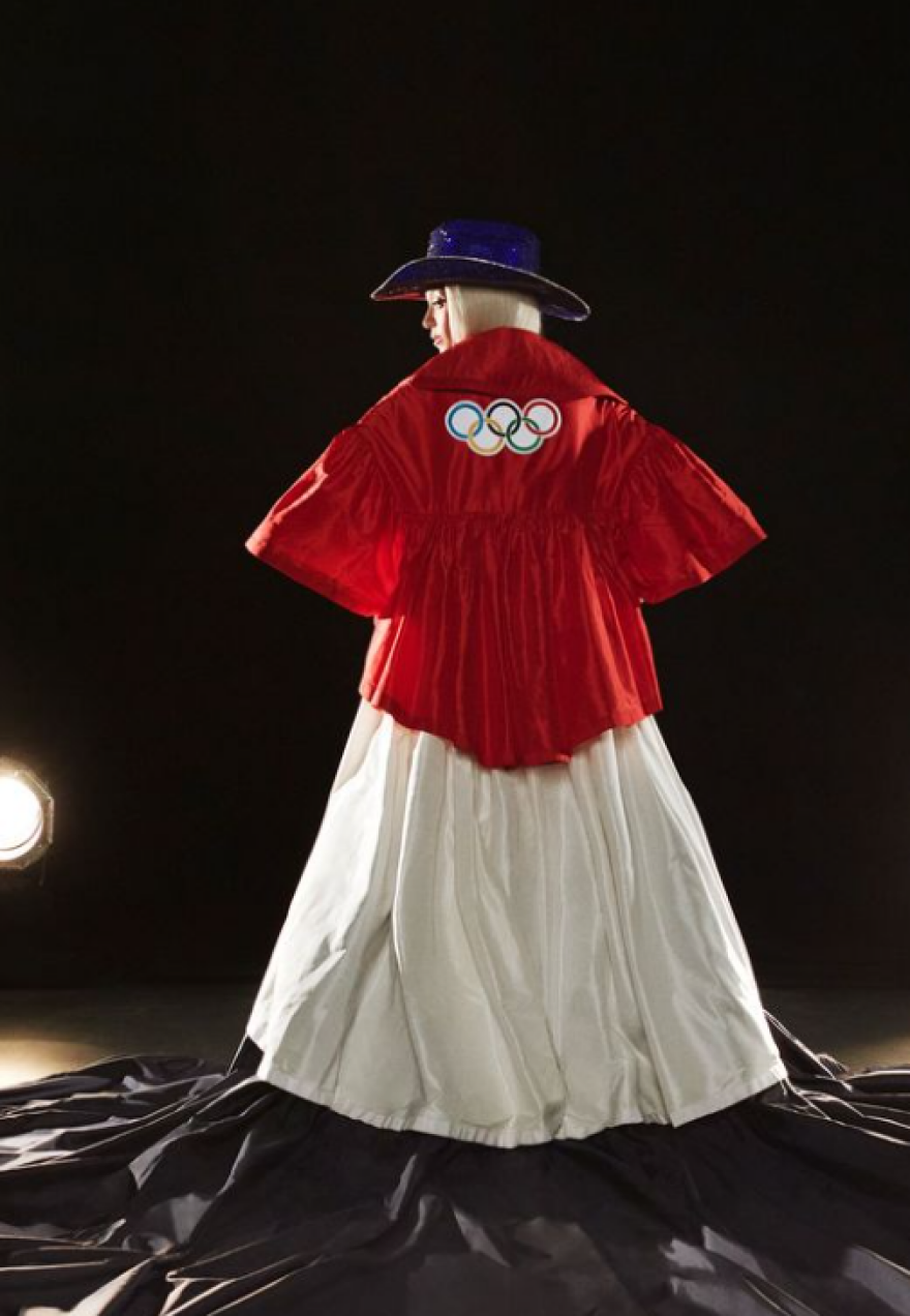 Μπιγιονσέ: Έγινε η ιέρεια της αμερικανικής αποστολής στους Ολυμπιακούς Αγώνες - Ντύθηκε στα χρώματα της σημαίας