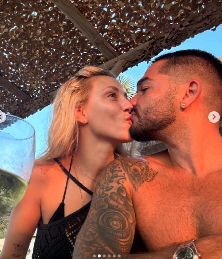 Χρήστος Μάστορας: Η σπάνια ανάρτηση για την επέτειό του με τη Γαρυφαλλιά Καληφώνη