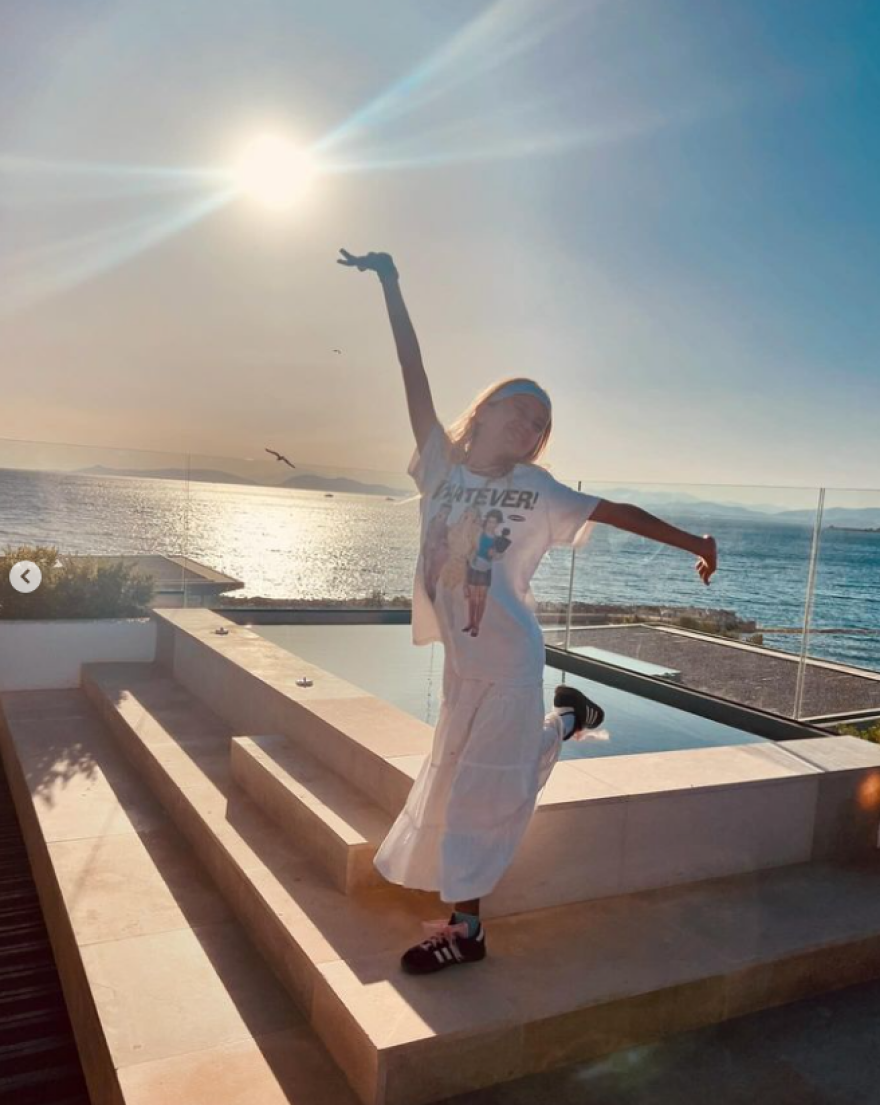 Κέιτ Χάντσον: Ξέρετε πόσο αγαπάω την Ελλάδα, γράφει στο Instagram - Οι φωτογραφίες της από την Αθήνα