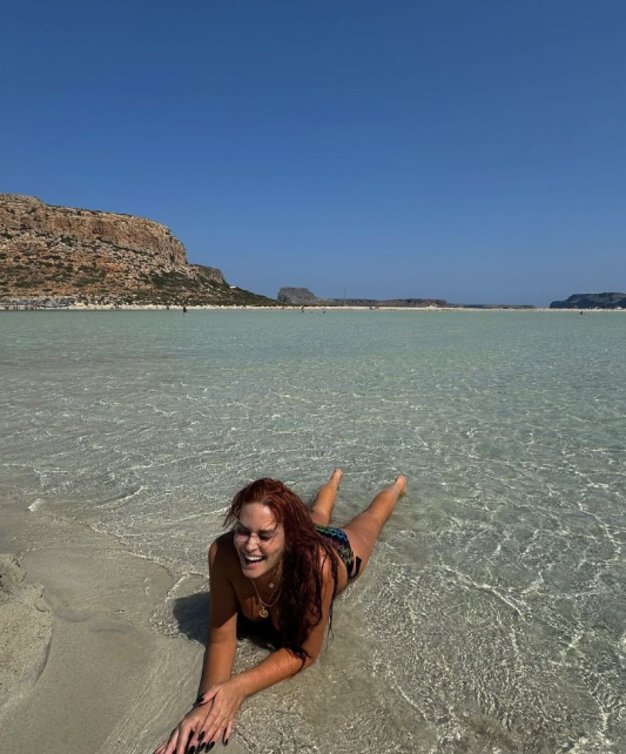 Σίσσυ Χρηστίδου: Ενθουσιασμένη με το Φαράγγι Κουρταλιώτη στην Κρήτη - Δείτε φωτογραφίες