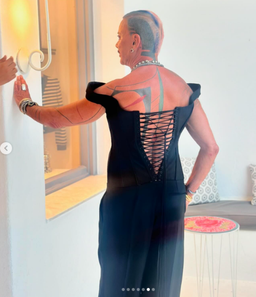 Λάκης Γαβαλάς από τη Μύκονο: Θέλω να γίνω καλύτερος άνθρωπος, πιο ήρεμος και πιο μορφωμένος