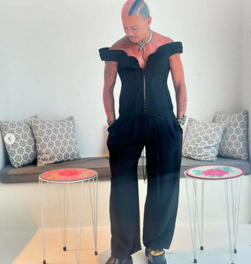 Λάκης Γαβαλάς από τη Μύκονο: Θέλω να γίνω καλύτερος άνθρωπος, πιο ήρεμος και πιο μορφωμένος