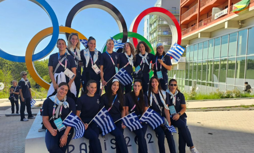 Ολυμπιακοί Αγώνες: Αναχώρησε από το Ολυμπιακό χωριό για το στάδιο της τελετής λήξης η ελληνική αποστολή - Βίντεο, φωτογραφίες 