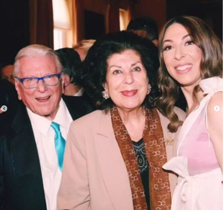 Αλίκη Κατσαβού: Το αντίο στη μητέρα της που πέθανε - Ήσουν η θεά μου, γράφει