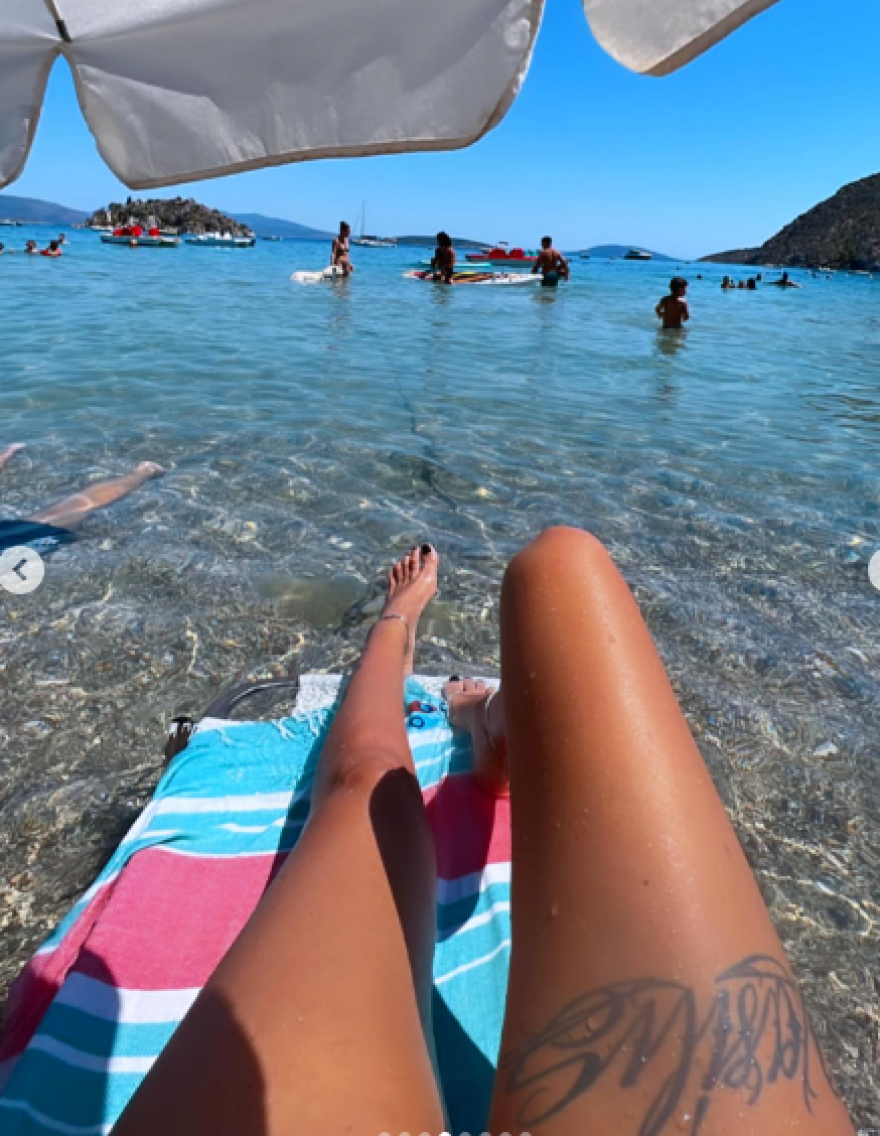 Αγγελική Ηλιάδη: Κάνει SUP στη θάλασσα - Οι φωτογραφίες της