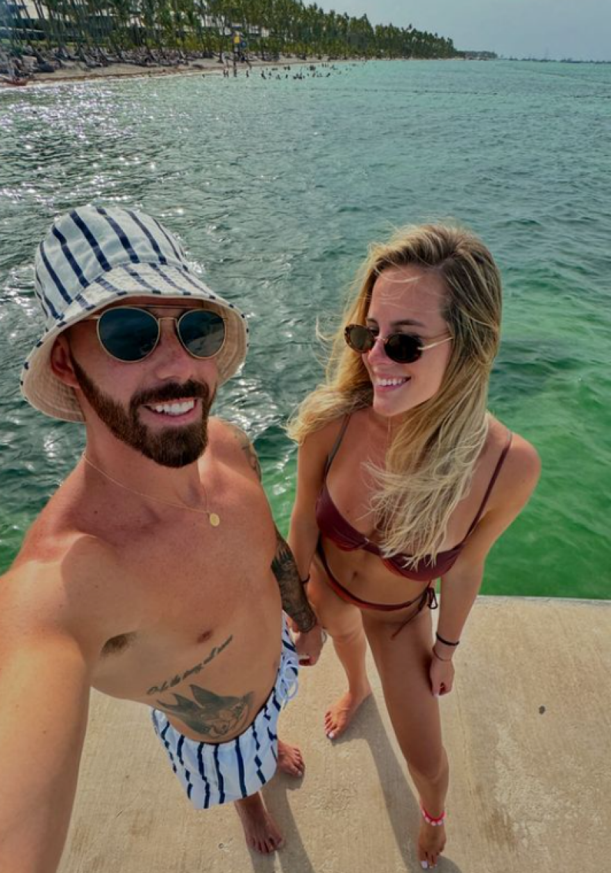 Δεν κρύβεται ο έρωτάς τους - Το φωτογραφικό άλμπουμ των διακοπών των Βιλντόσα - Τάσιτς 