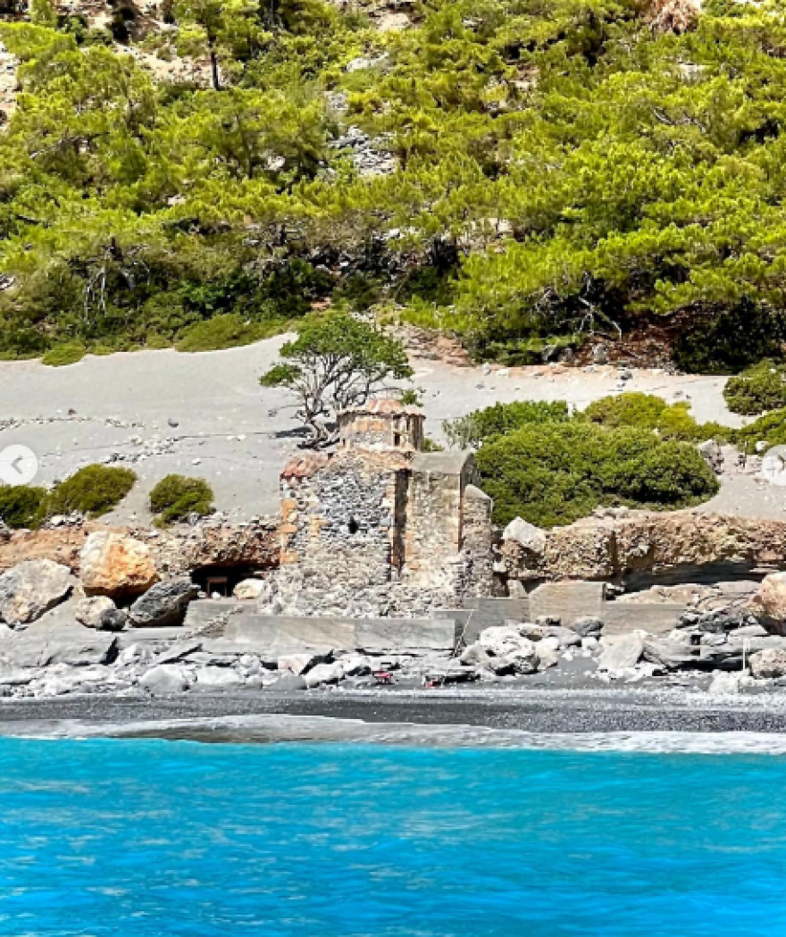 Άλκηστις Πρωτοψάλτη: Η χιουμοριστική ανάρτηση με κατσίκα στην Κρήτη