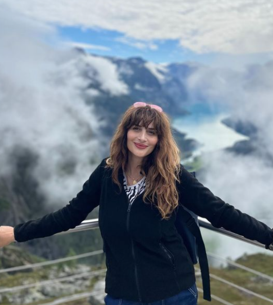 Μαρία Κωνσταντάκη: Περνά τις τελευταίες μέρες του καλοκαιριού στην Πάργα