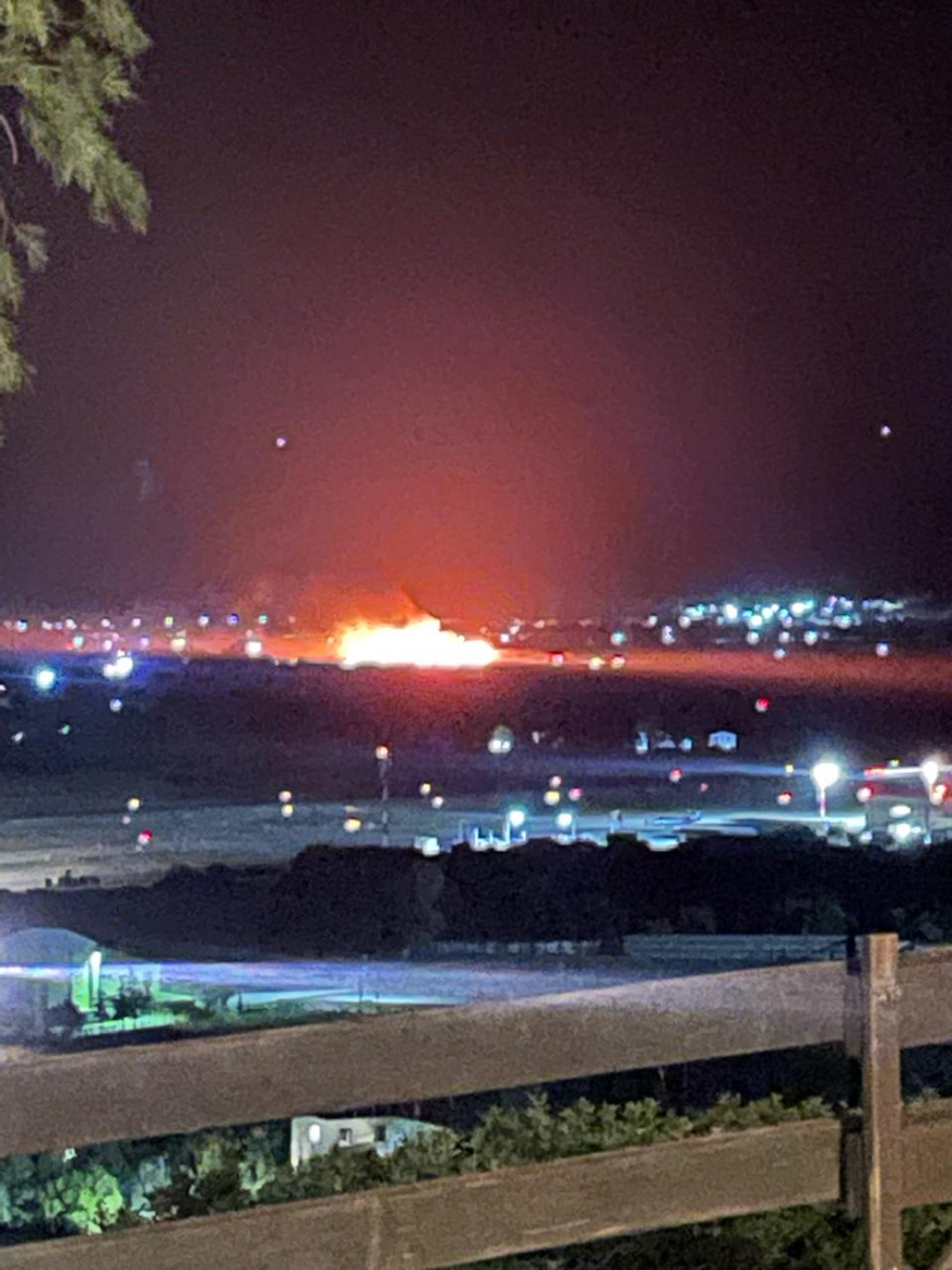 Υπό μερικό έλεγχο η πυρκαγιά σε χαμηλή βλάστηση στη Σάμο - Δείτε βίντεο