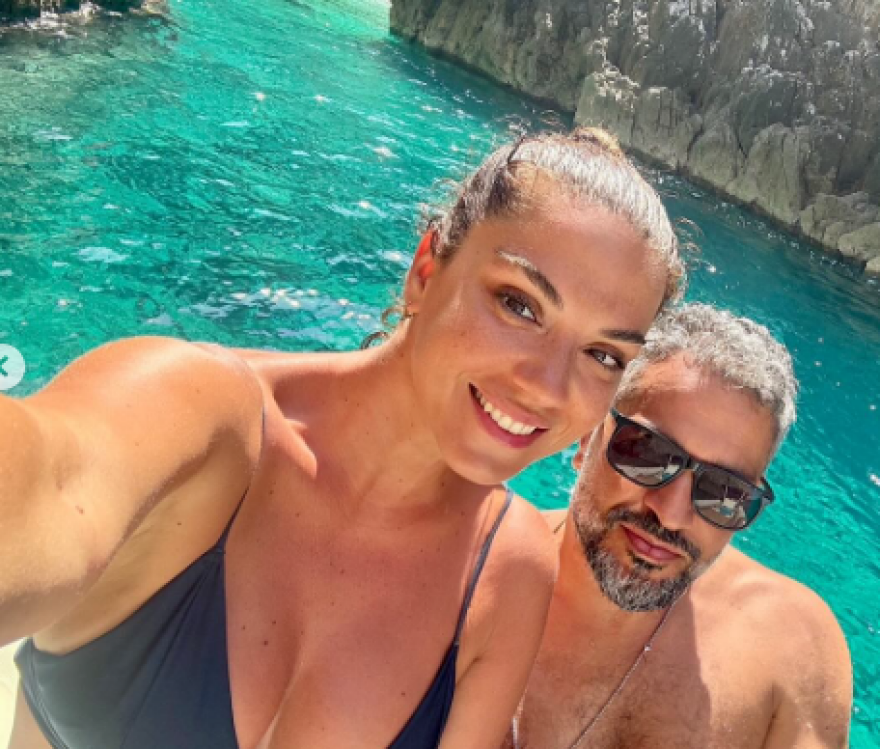 Βάσω Λασκαράκη - Λευτέρης Σουλτάτος: Έβγαλαν selfie από τα Χανιά
