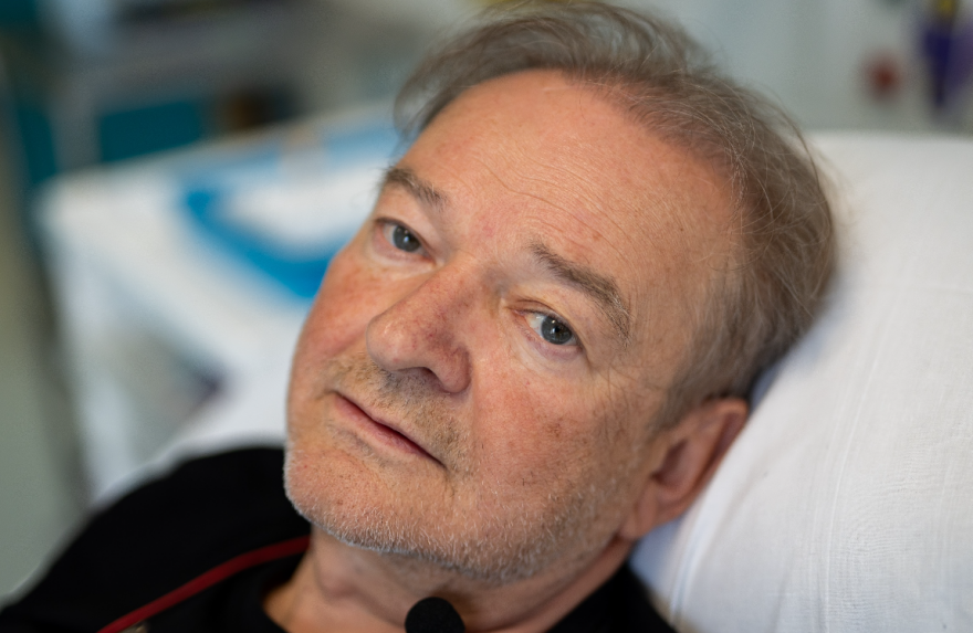 Βρετανός 67 ετών ο πρώτος ασθενής που έλαβε το εμβόλιο κατά του καρκίνου του πνεύμονα - Το μήνυμά του