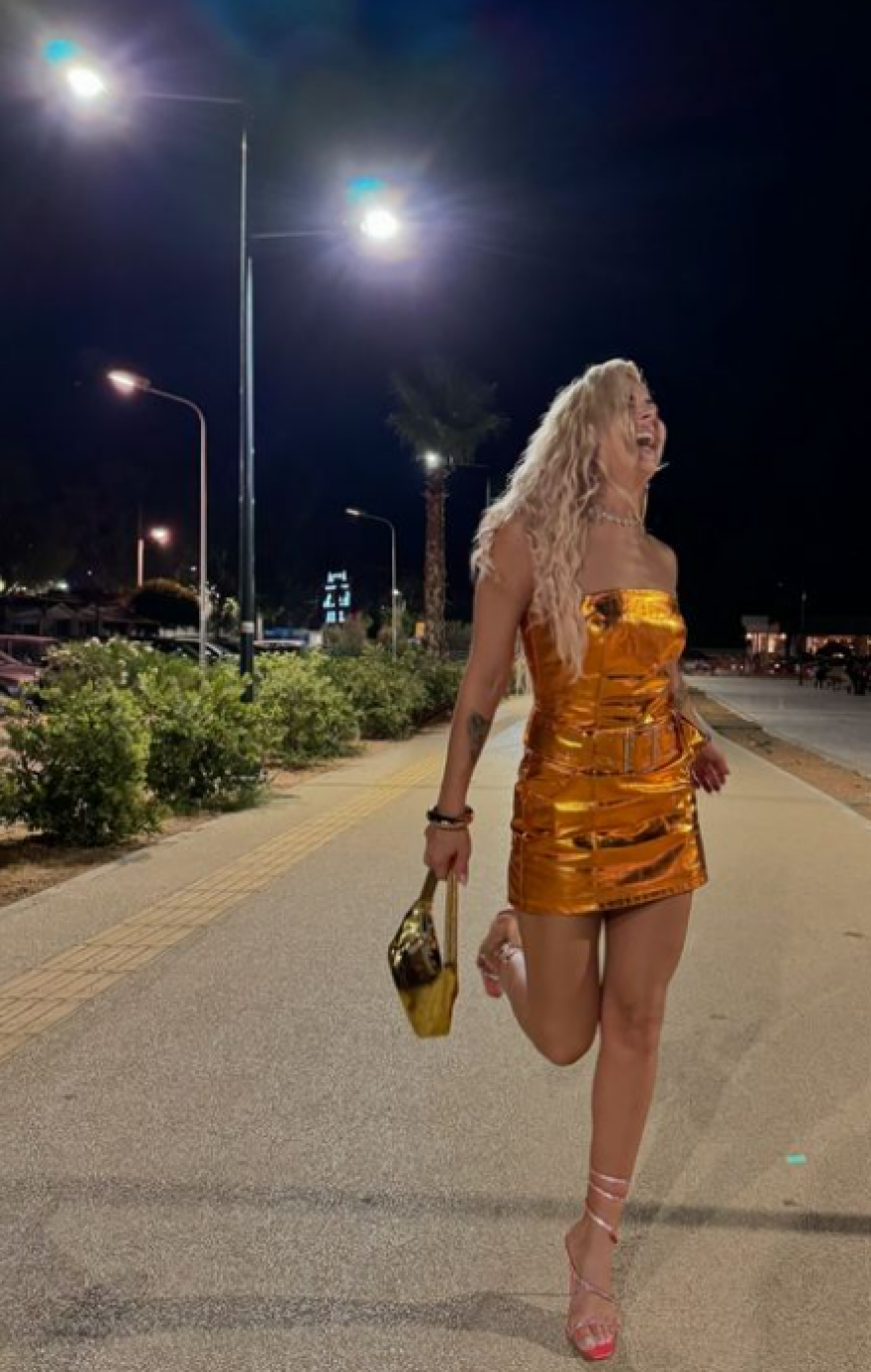 Ζόζεφιν: Αγκαλιά με τον Νίνο ανήμερα των γενεθλίων της