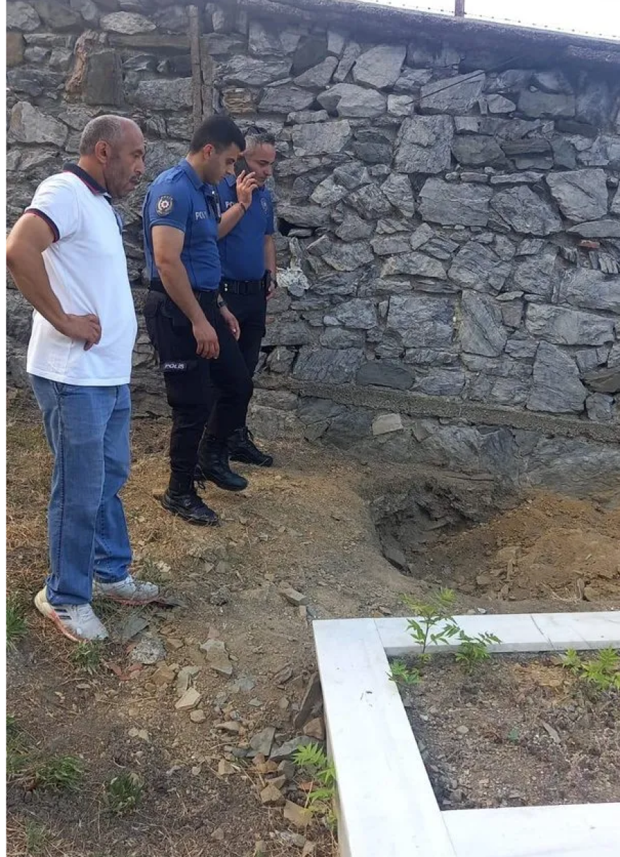 Βεβήλωσαν ορθόδοξο κοιμητήριο στην Κωνσταντινούπολη