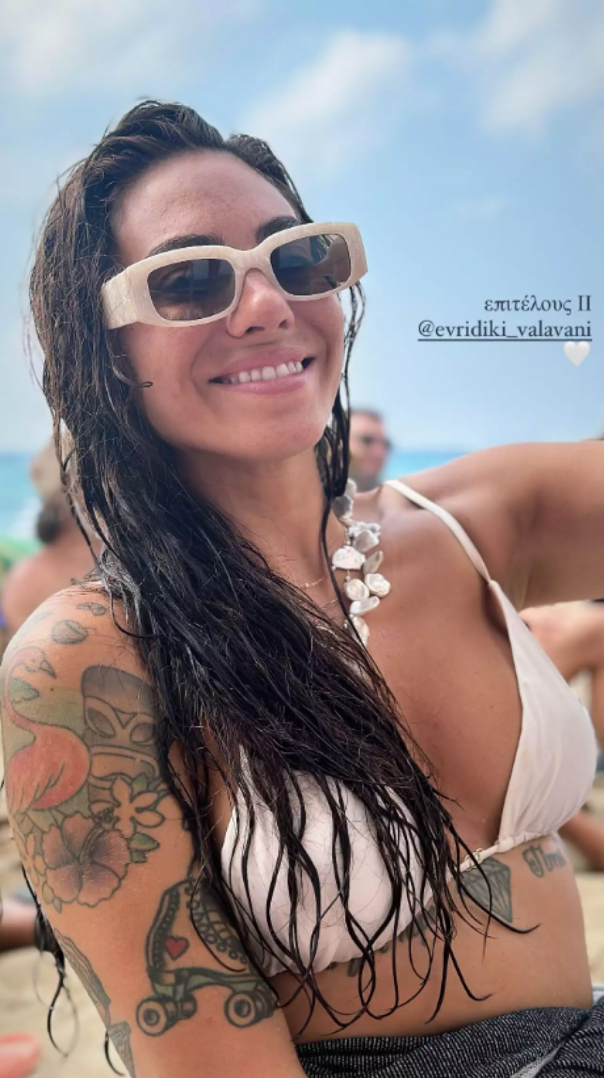 Ευρυδίκη Βαλαβάνη - Γρηγόρης Μόργκαν: Το πάρτι λίγο πριν τον γάμο τους στην Κρήτη - Με πέπλο ποζάρει η αθλητικογράφος