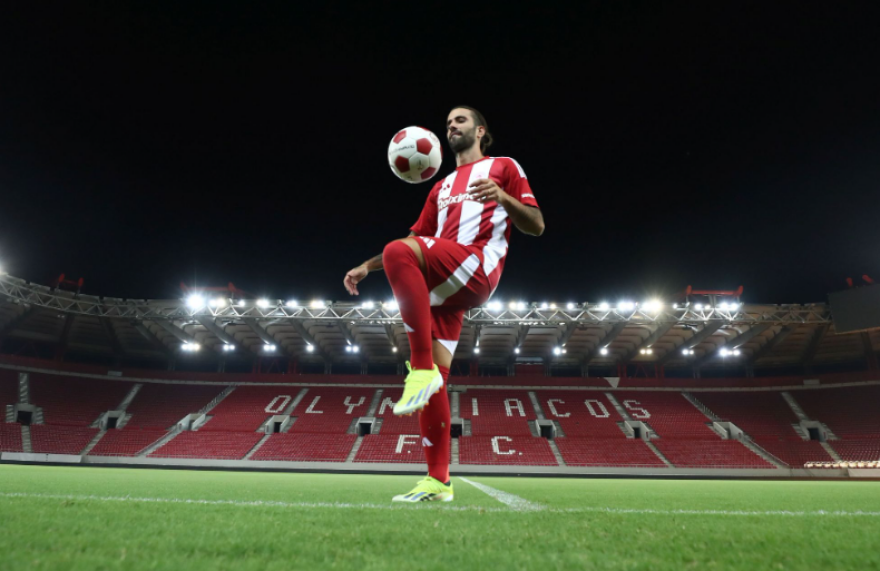 Ολυμπιακός: Ανακοίνωσε τον Σέρτζιο Ολιβέιρα 