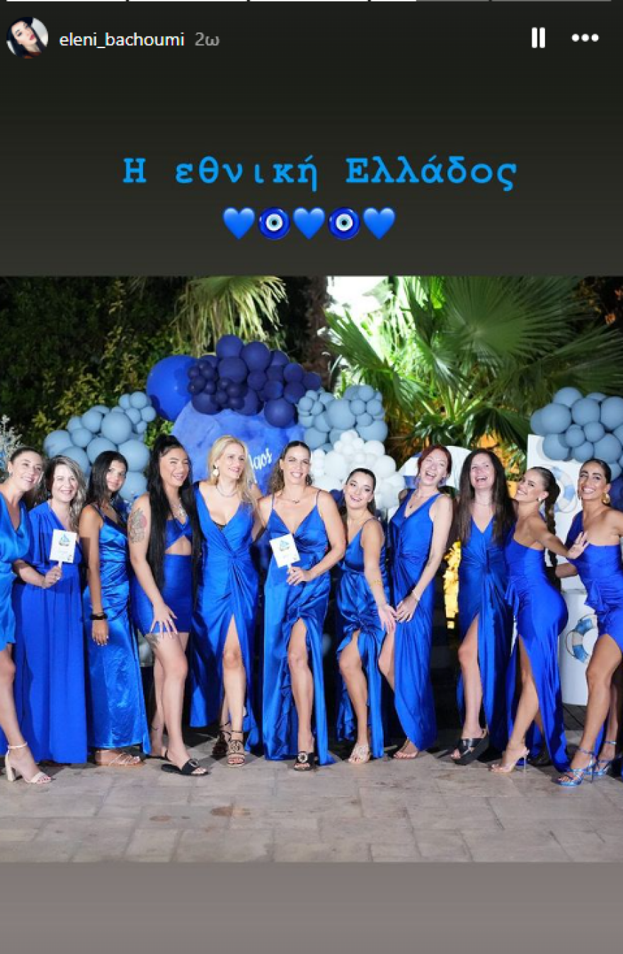 Κατερίνα Στικούδη: Στα μπλε η βάφτιση του γιου της - Οι φωτογραφίες που ανέβασε