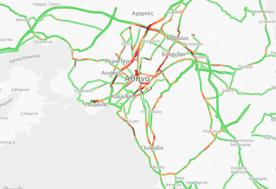 Κίνηση στους δρόμους: Στο κόκκινο ο Κηφισός, 20λεπτες καθυστερήσεις στην Αττική Οδό 