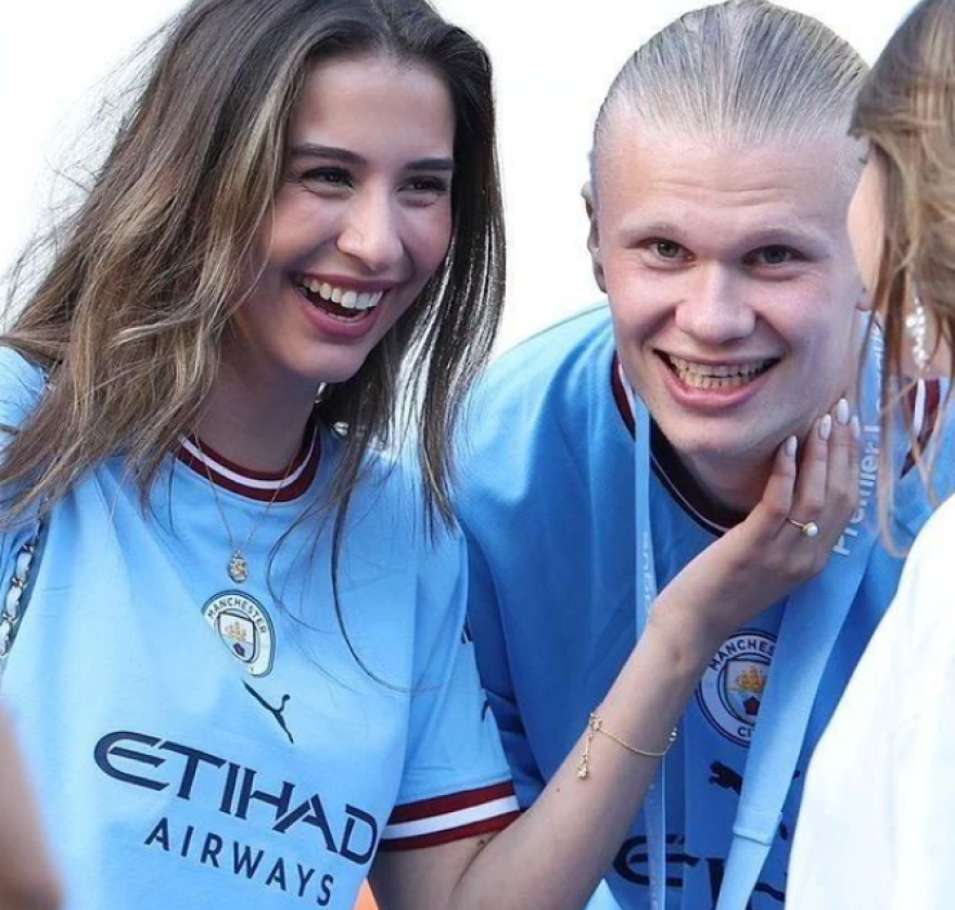 Premier League: Ντέρμπι και στις εξέδρες - Οι WAGs δίνουν άλλο χρώμα στο Σίτι-Άρσεναλ - Δείτε φωτογραφίες 