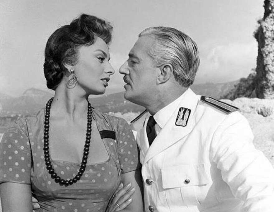 Σοφία Λόρεν: 90άρισε και παραμένει αιώνιο ερωτικό σύμβολο - Τα δύσκολα παιδικά χρόνια, η Ύδρα και η παγκόσμια αναγνώριση