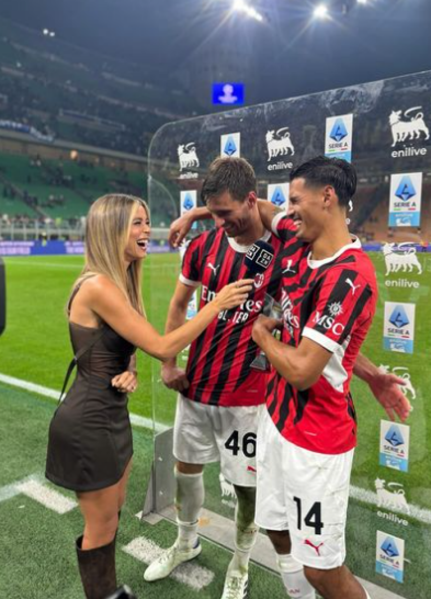 Ντιλέτα Λεότα: Τρέλανε το Σαν Σίρο με την παρουσία της στο ντέρμπι Ίντερ - Μίλαν