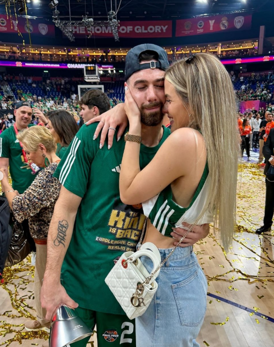 Bιλντόσα - Τάσιτς: Το love story τους - Η γνωριμία στο Βελιγράδι και η πρόταση γάμου στην Αθήνα - Φωτογραφίες 