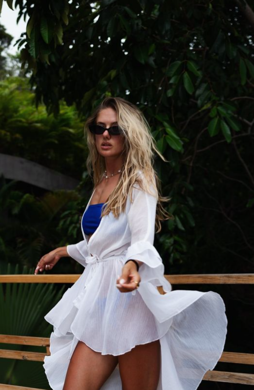 Αλίσα Σμιντ: Βουτιές και «βόλτες» με τζετ σκι στα πράσινα νερά της Ιταλίας για την πιο σέξι αθλήτρια του κόσμου - Βίντεο, φωτογραφίες